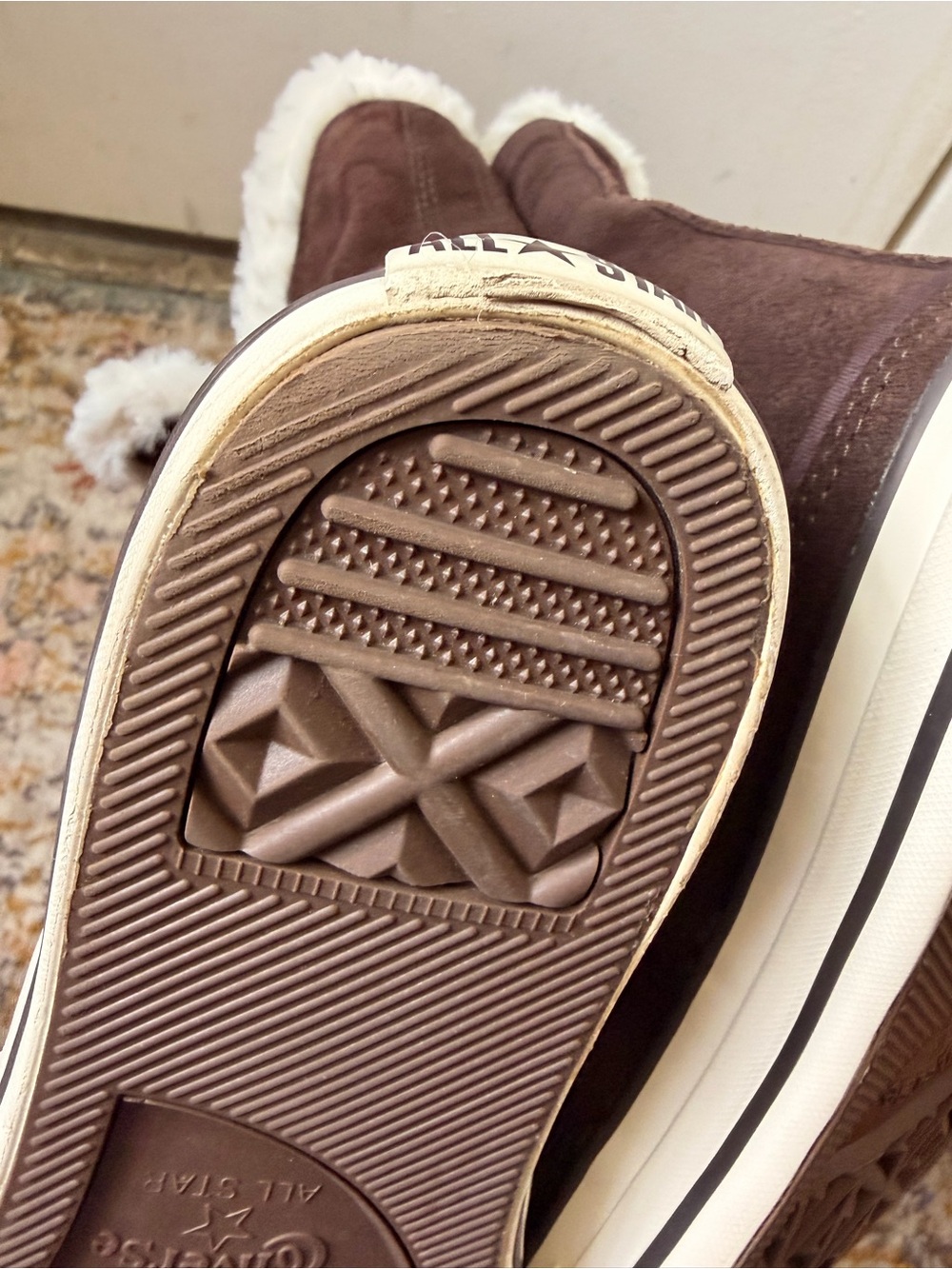 Converse Women's Winter Boots Size 8 - Picture 11 of 11